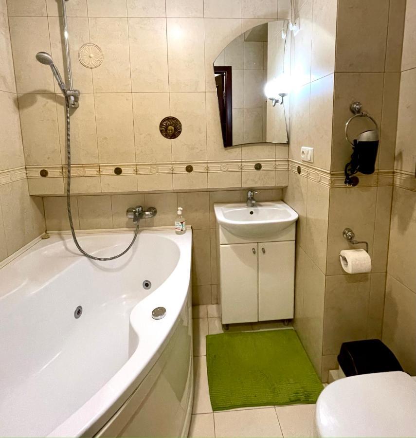 Бакулина 14 Apartment Kharkiv Exterior photo